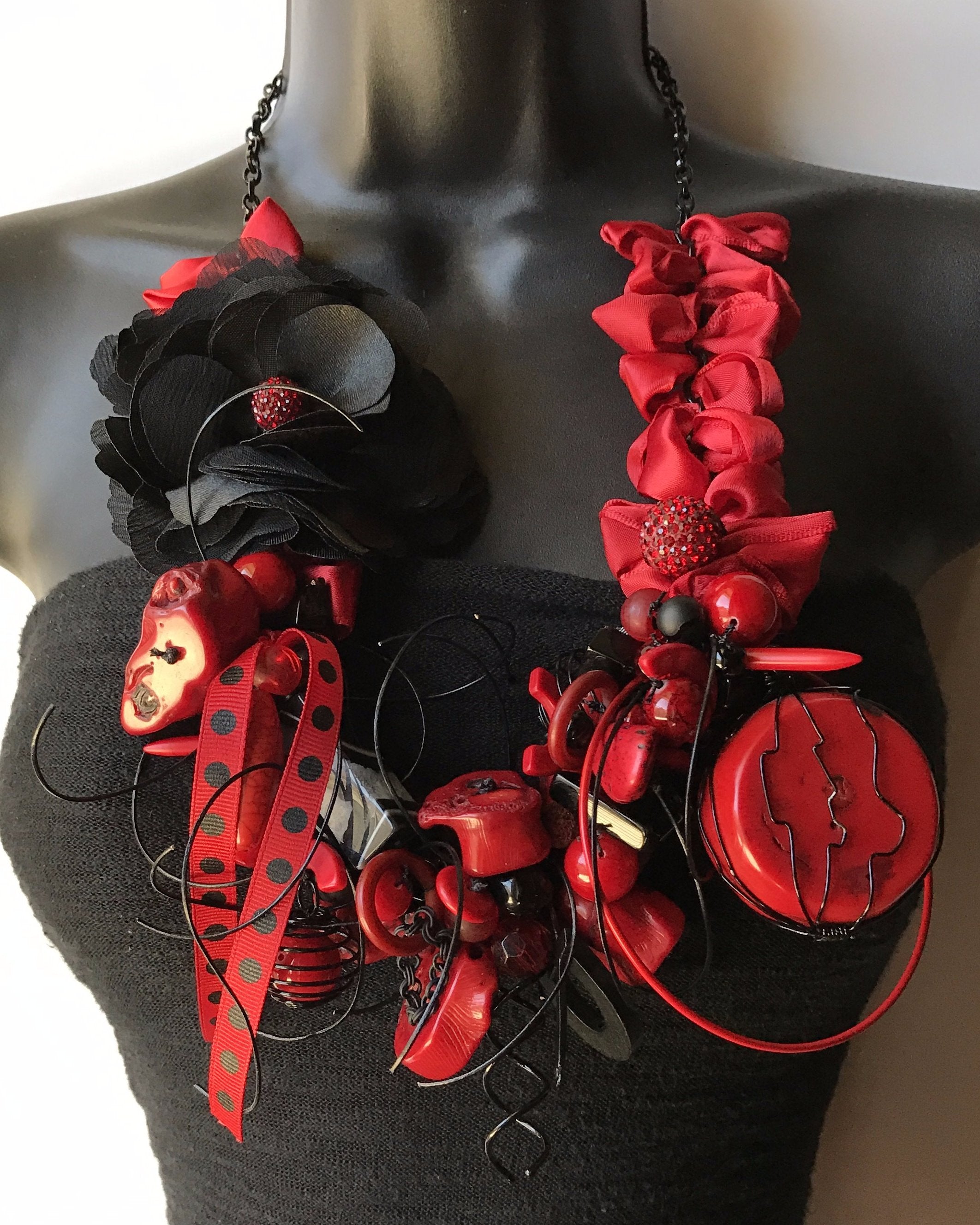 red Coral black onyx statement  necklace 